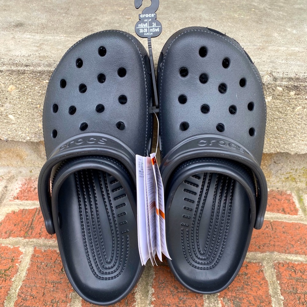 NWT Black Crocs